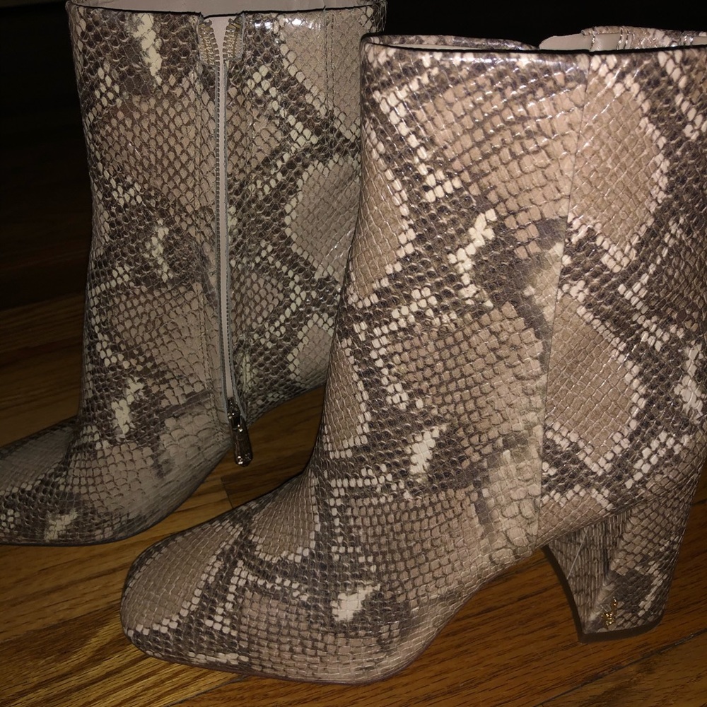 Steve Madden Booties